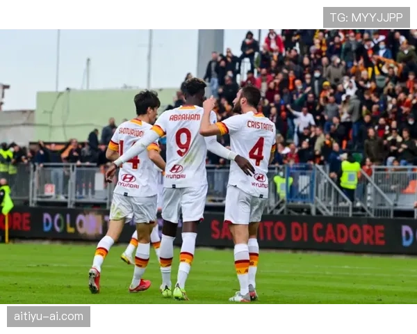 加维边路传中如何提速进攻并高效压制对手防线？