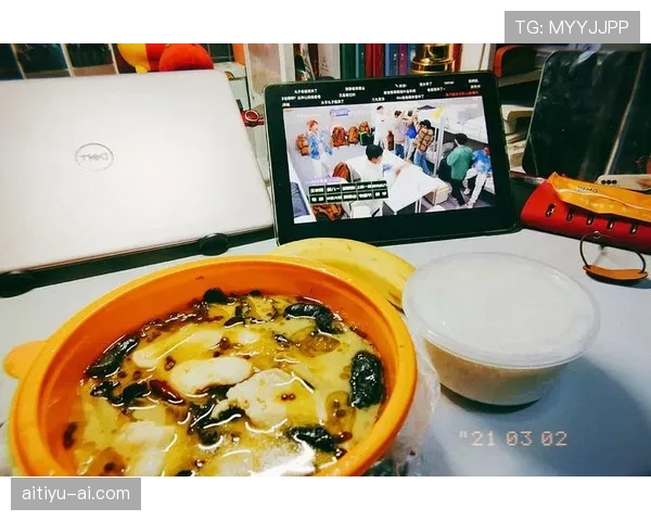 王昶这回真拼了，一天三顿豪华外卖让舍友都疯了
